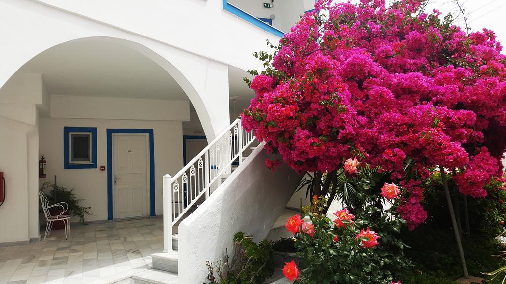 Hotel Lodos Karterados  Ngoại thất bức ảnh