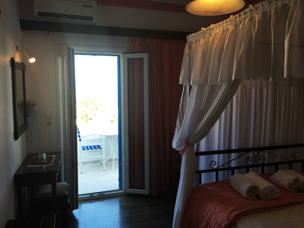 Hotel Lodos Karterados  Ngoại thất bức ảnh